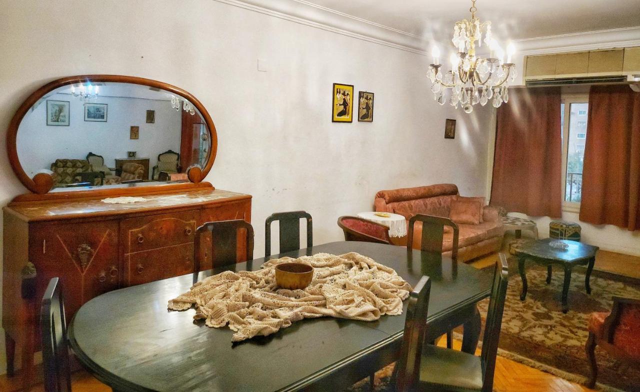 Jessy Lovely Apartment In Heliopolis Il Il Cairo Esterno foto