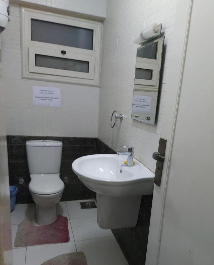 Jessy Lovely Apartment In Heliopolis Il Il Cairo Esterno foto